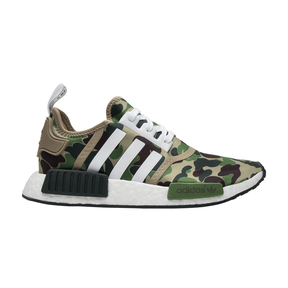 A Bathing Ape x NMD_R1 'Olive Camo' фото